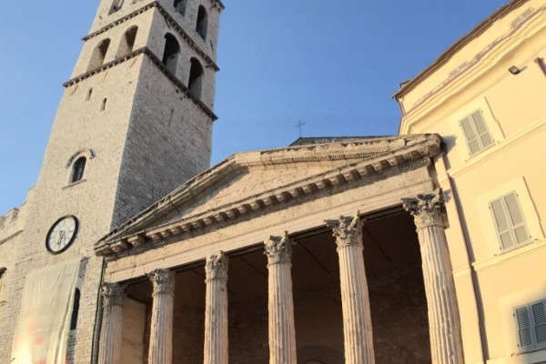 Asissi Minerva Tempel