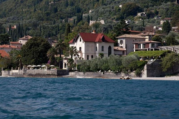 k-1_Aufmacherfoto_Villa-Giulia-Lago189lago11