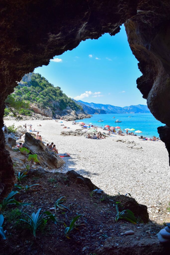 Höhle Strand Cala Sisine Golf von Orosei Bootstour Sardinien