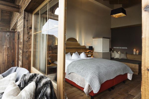 TOP 10 Skihotels Zillertal TOP 10 Skihotels Zillertal